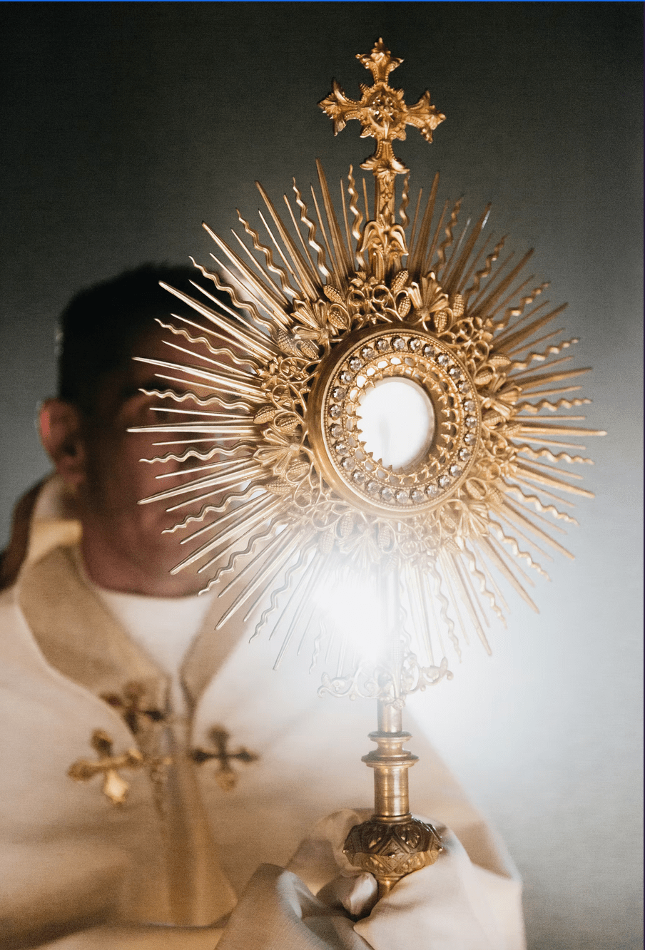 Adoration Station | Kiss Me Like You Wanna Be&nbsp;Loved